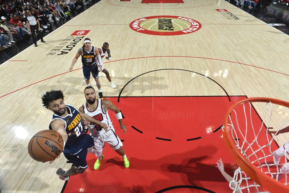 运动员对自 运动员对自