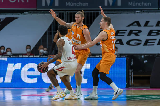 现年仅21 现年仅21